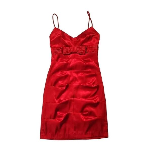 B. Darlin Red Formal Mini Dress - Picture 1 of 5